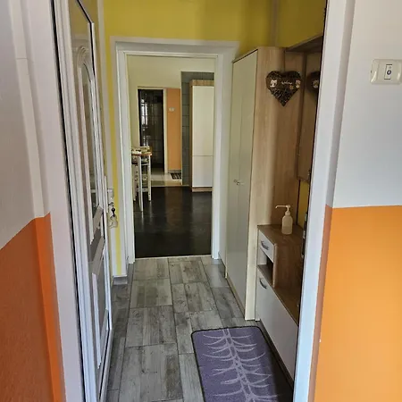 Apartma Mahnic