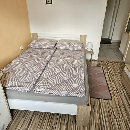Apartma Mahnic Postojna