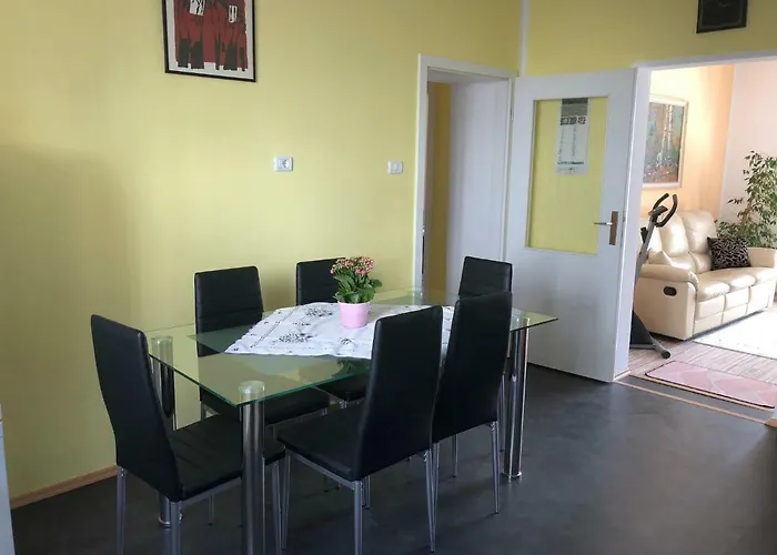 Apartma Mahnic * Postojna